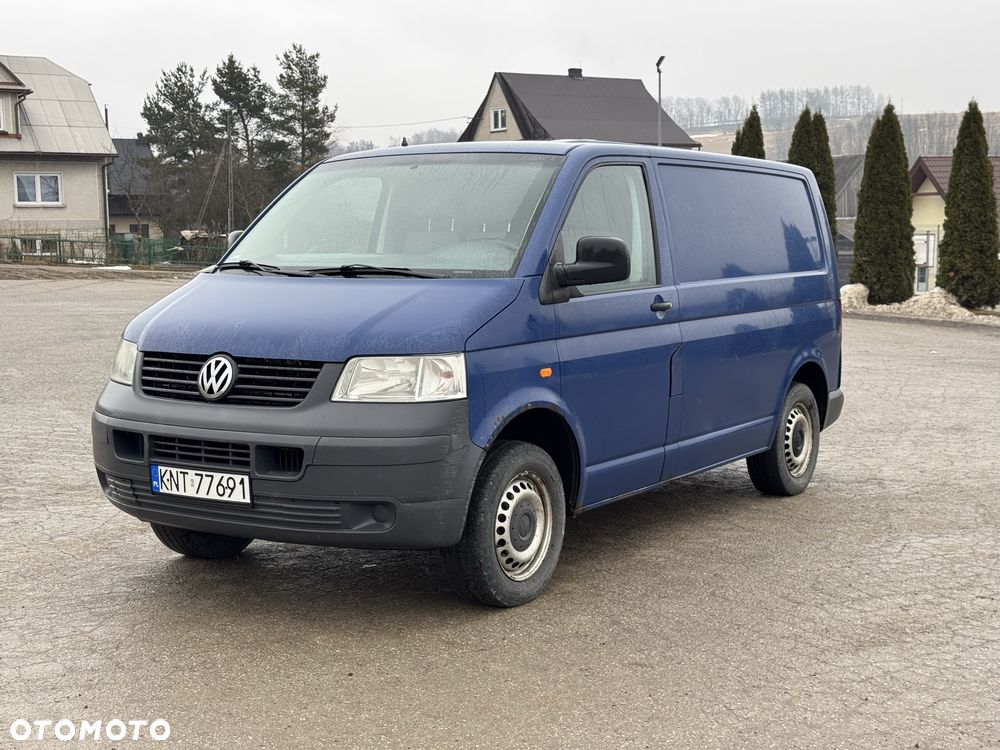 Volkswagen Transporter - 1