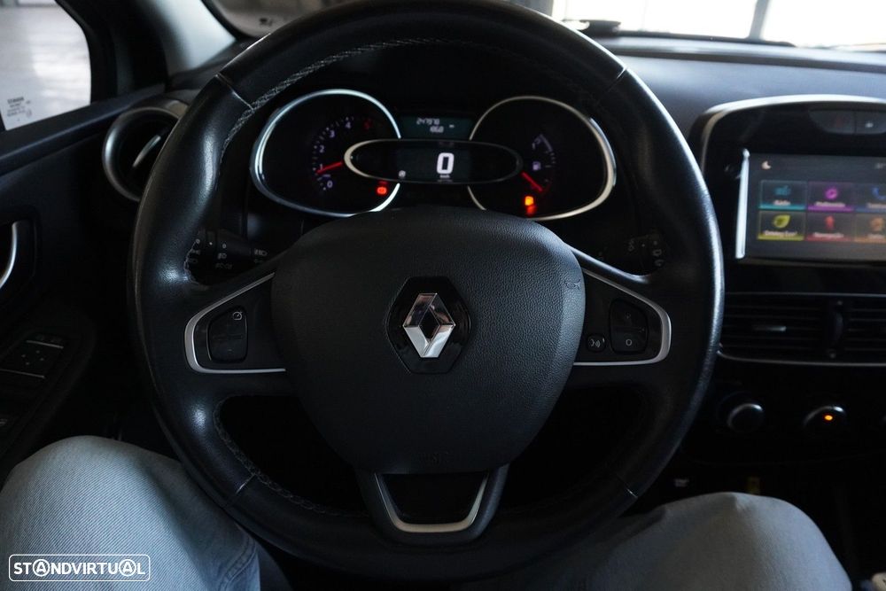 Renault Clio 1.5 dCi Limited EDition - 9