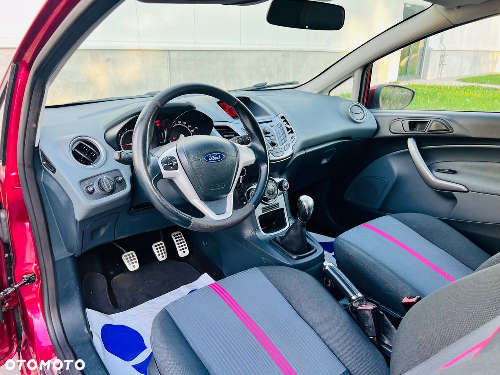 Ford Fiesta 1.25 Viva - 22