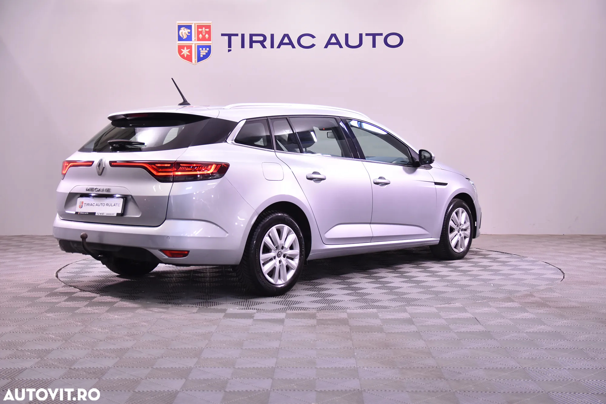 Renault Megane - 5