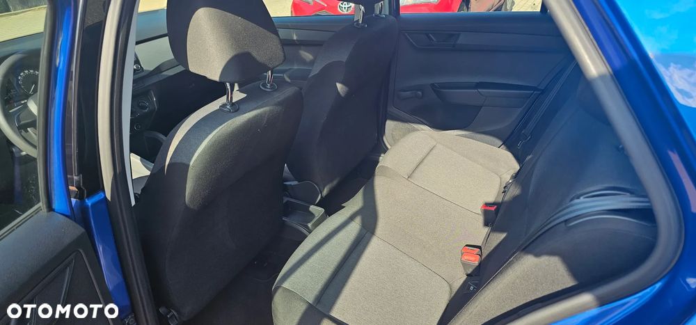 Skoda Fabia 1.0 MPI Edition - 7