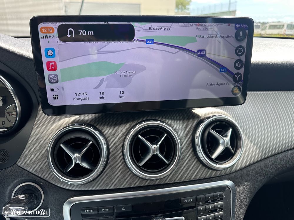 Mercedes-Benz GLA 180 d Urban - 14