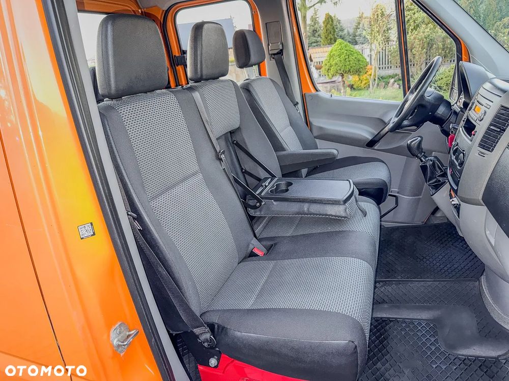 Mercedes-Benz Sprinter 513 - 12