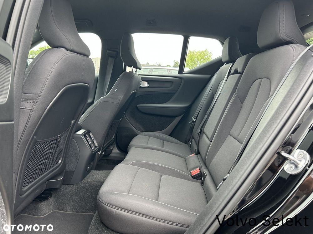 Volvo XC 40 - 24