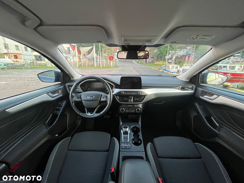 Ford Focus 1.0 EcoBoost Titanium Business - 8