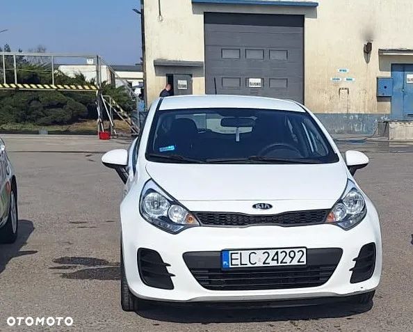 Kia Rio - 1