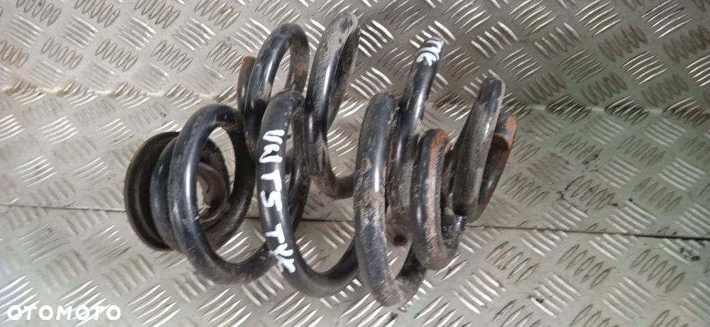 Sprężyny Tył VW Transporter T5 - 1