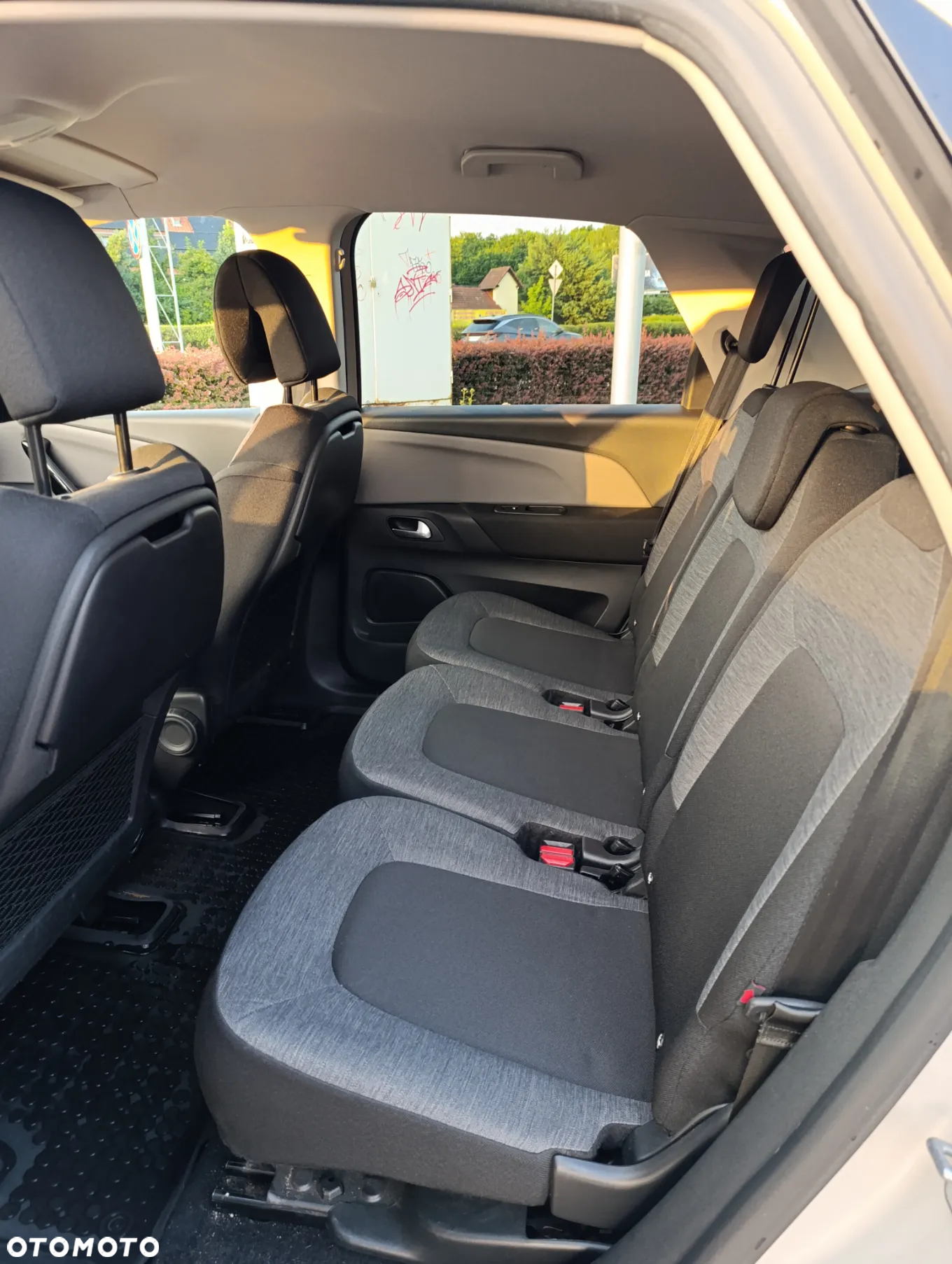 Citroën C4 Picasso 1.2 PureTech MoreLife S&S - 10