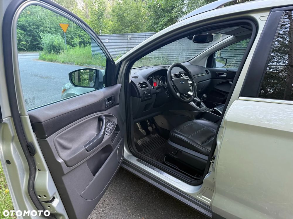 Ford Kuga 2.0 TDCi Titanium - 19