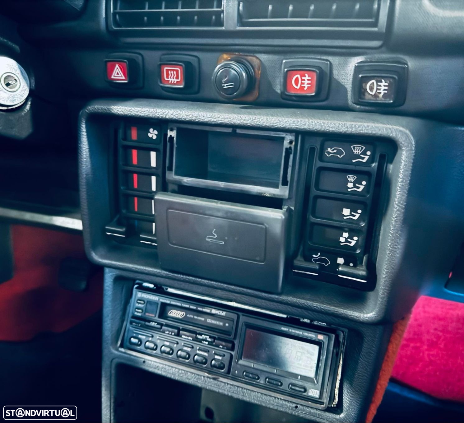 Peugeot 205 1.6 GTi - 22