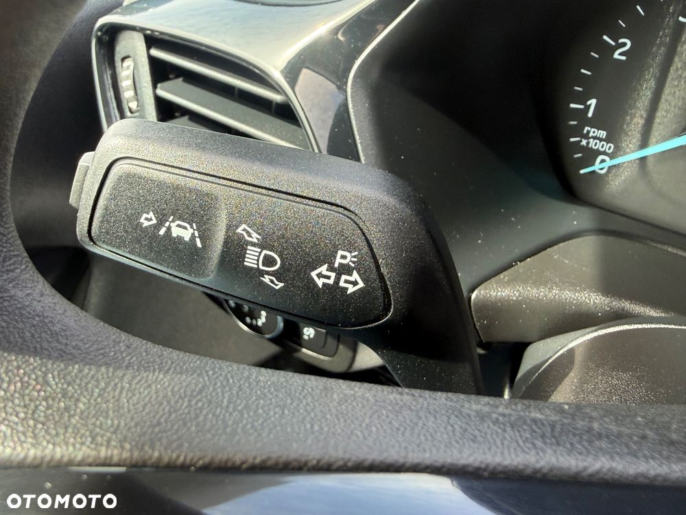 Ford Fiesta 1.1 S&S TREND - 35