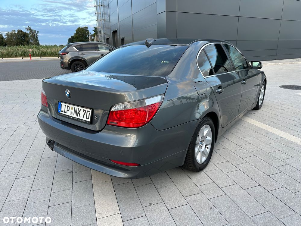 BMW Seria 5 525i - 5