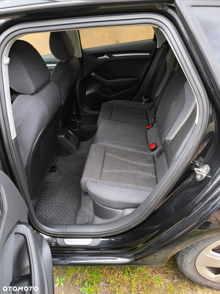 Audi A3 Sportback 2.0 TDI Ambition - 22