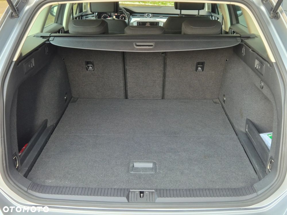 Volkswagen Passat Variant 1.5 TSI EVO Comfortline - 15
