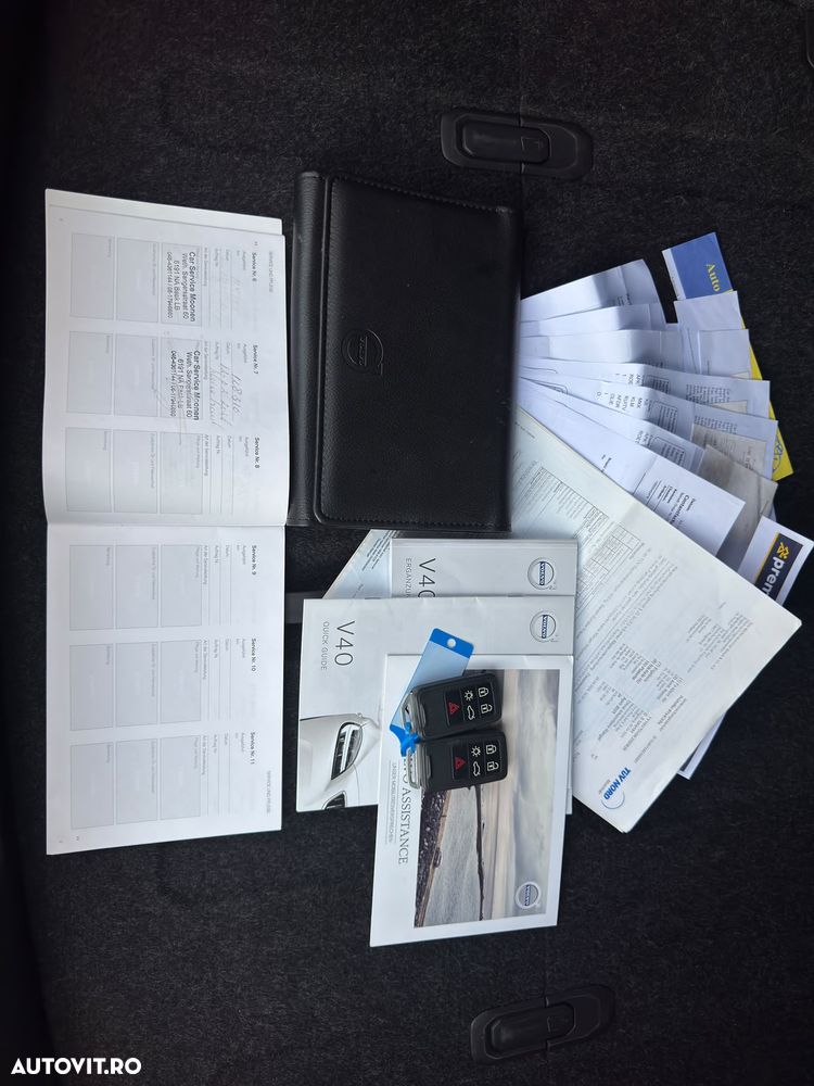 Volvo V40 D2 Geartronic Pro - 19