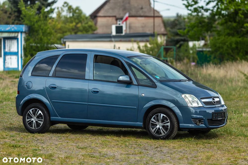 Opel Meriva 1.4 - 8