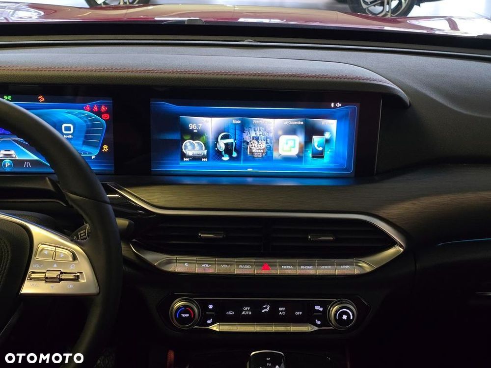 Bestune T77 1.5T Business DCT - 16