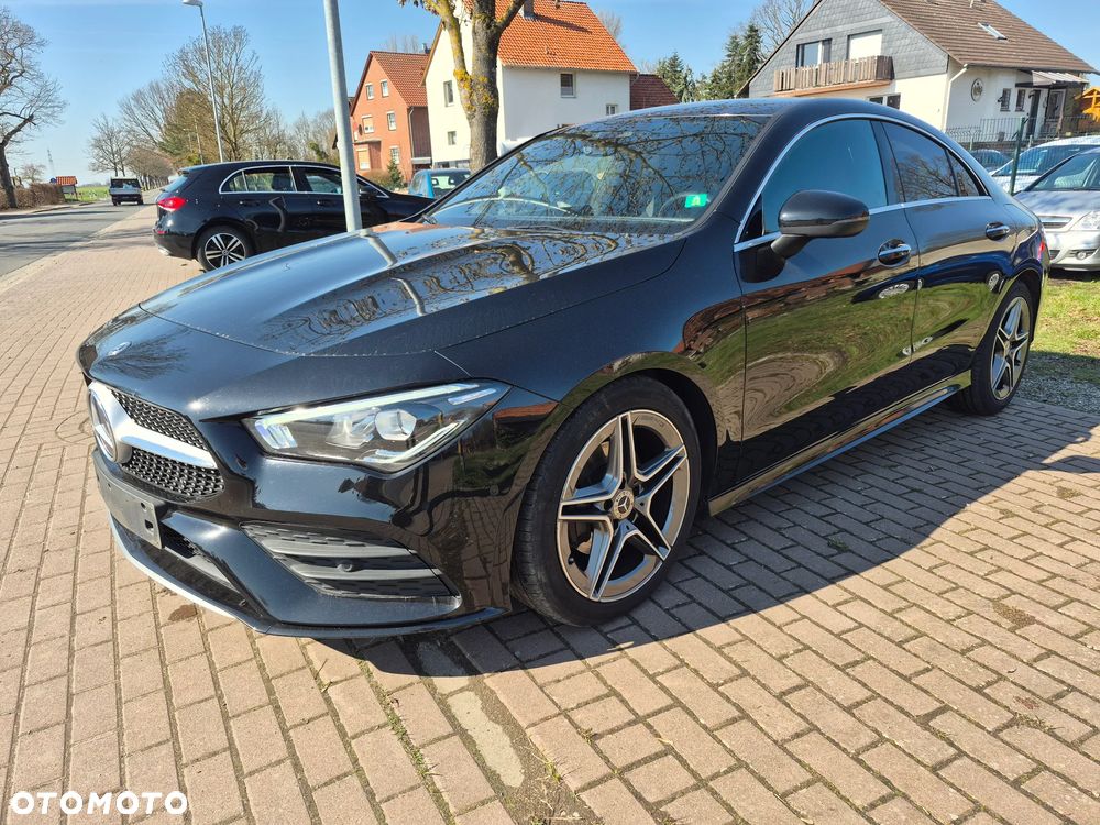 Mercedes-Benz CLA 180 d 7G-DCT AMG Line - 2