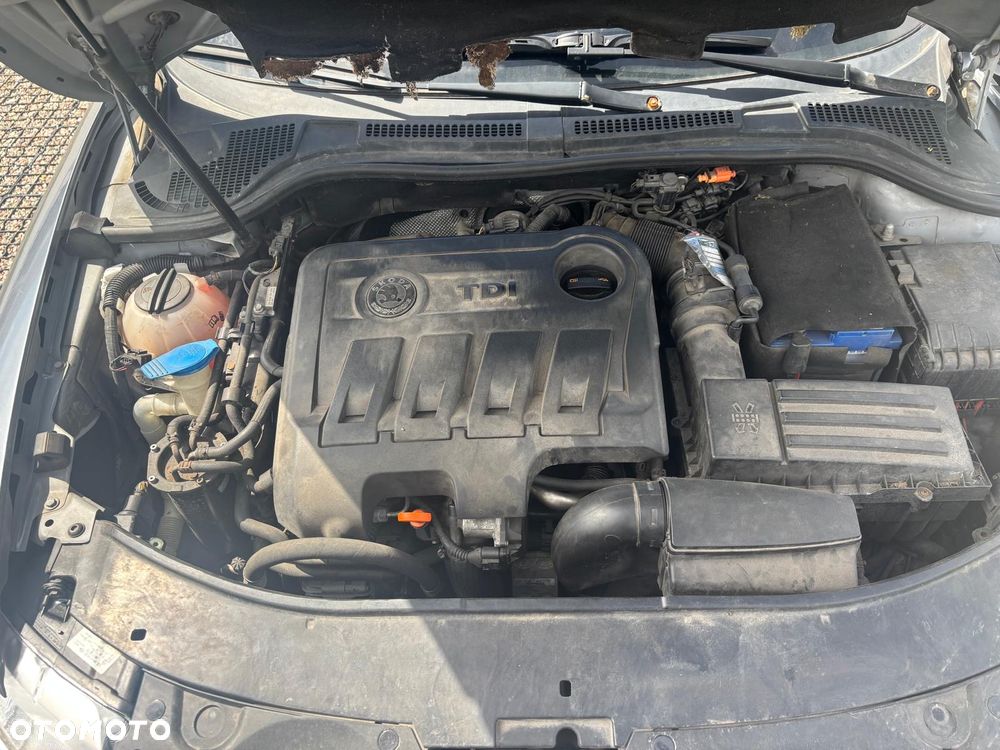 Skoda Superb 2.0 TDI DSG Ambition - 13