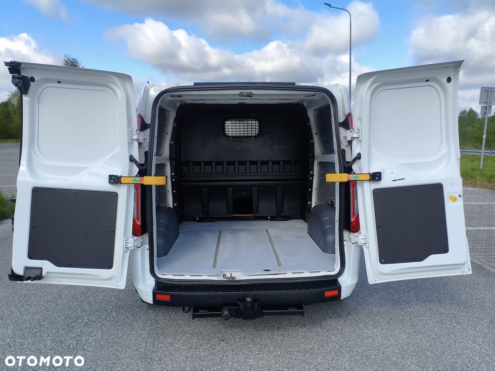 Ford Transit Custom - 33