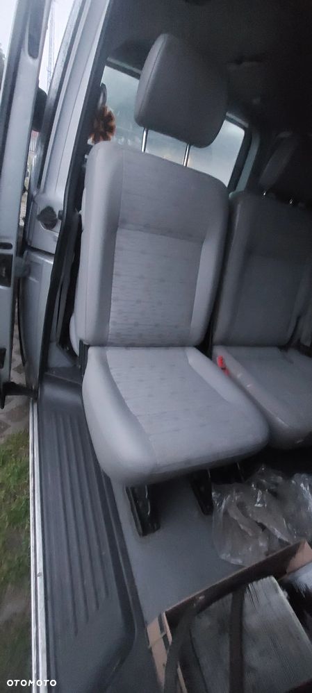 Fotel vw  t5 2 rząd  składany - 1