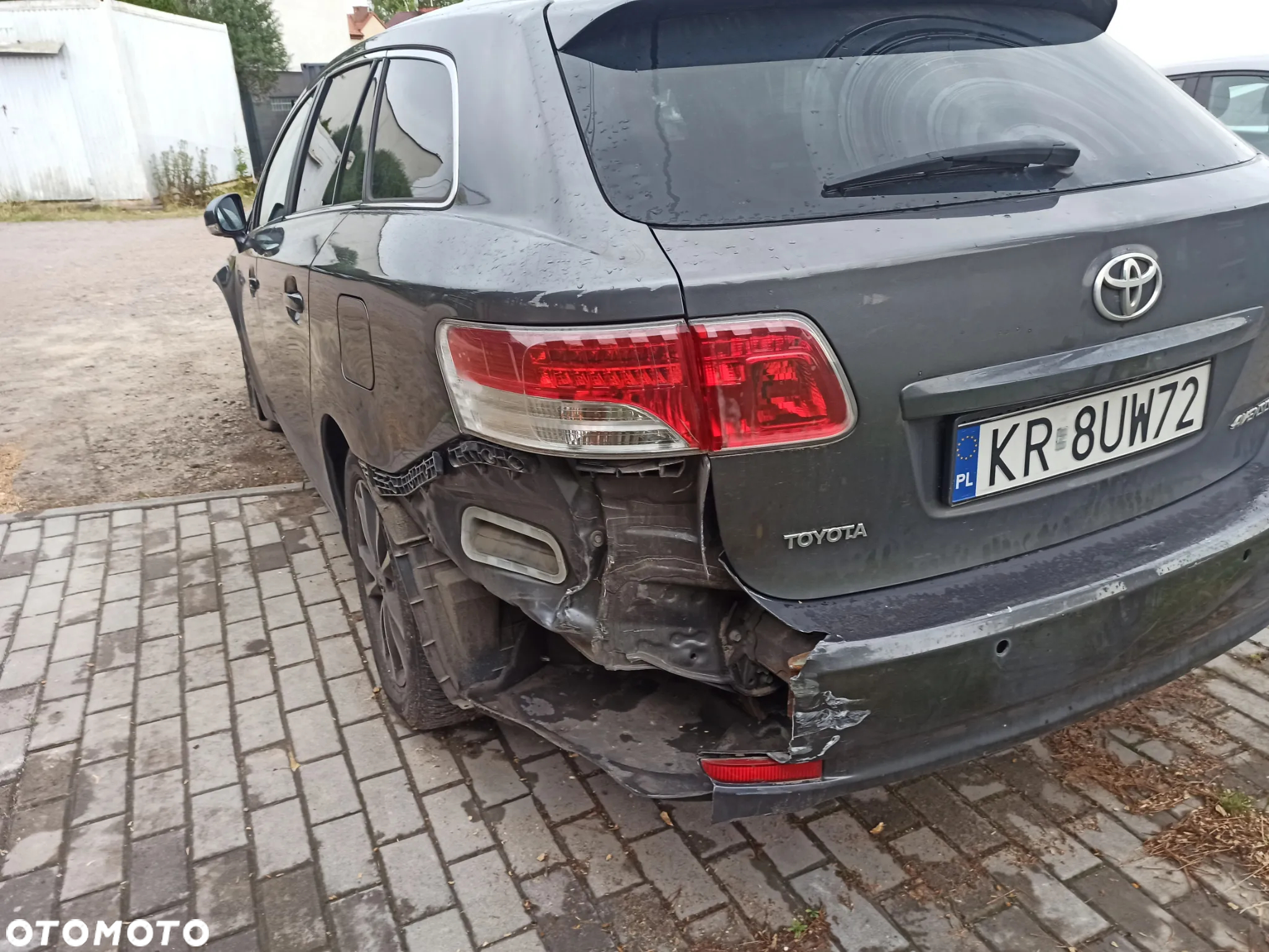 Toyota Avensis 2.0 Premium MS - 10