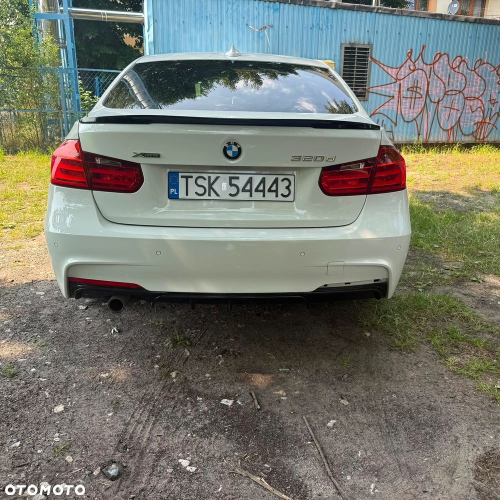 BMW Seria 3 320d xDrive M Sport - 5