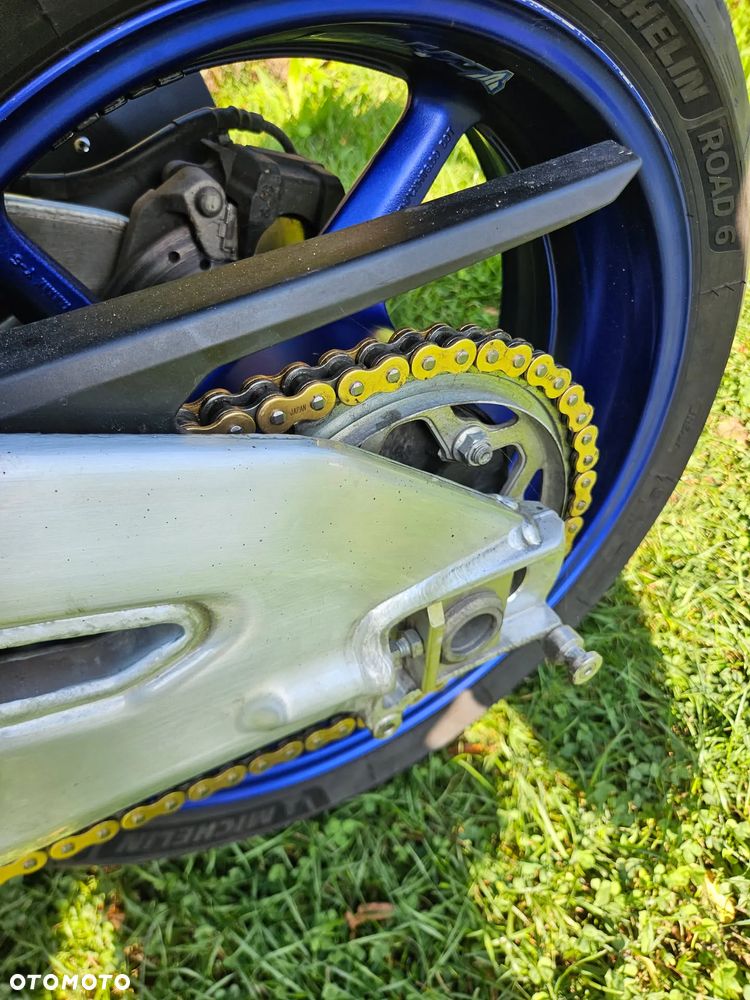 Yamaha MT - 4