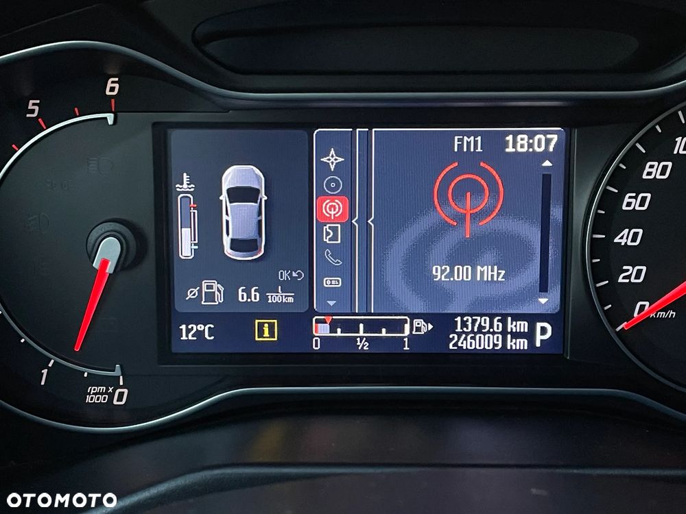 Ford Mondeo 2.0 TDCI Titanium S - 28