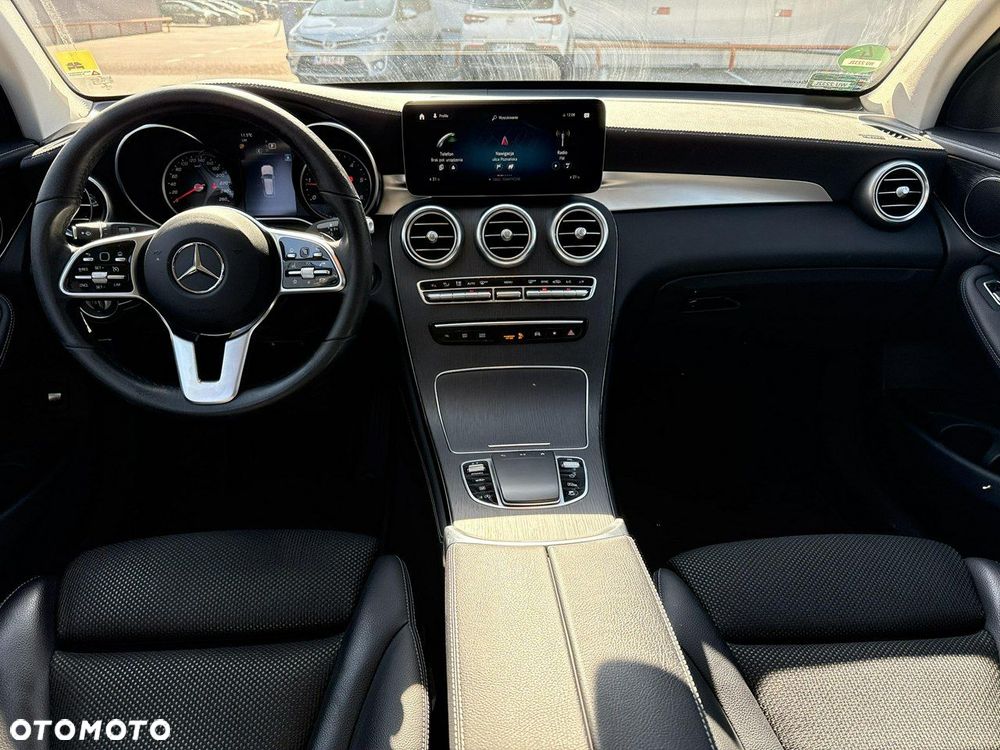 Mercedes-Benz GLC 200 d - 22