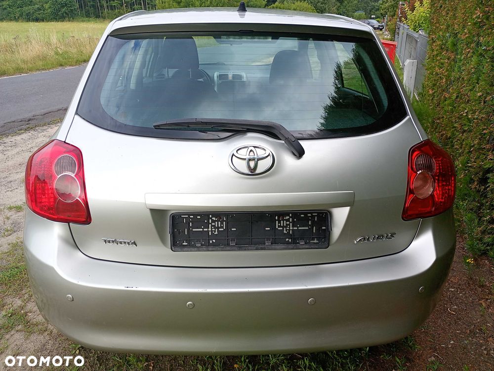 Toyota Auris - 3