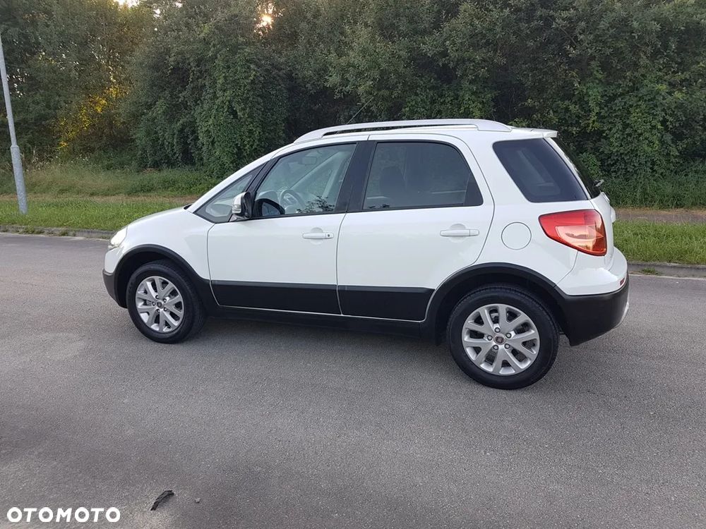 Fiat Sedici 1.6 16V 4x4 Luxury - 11