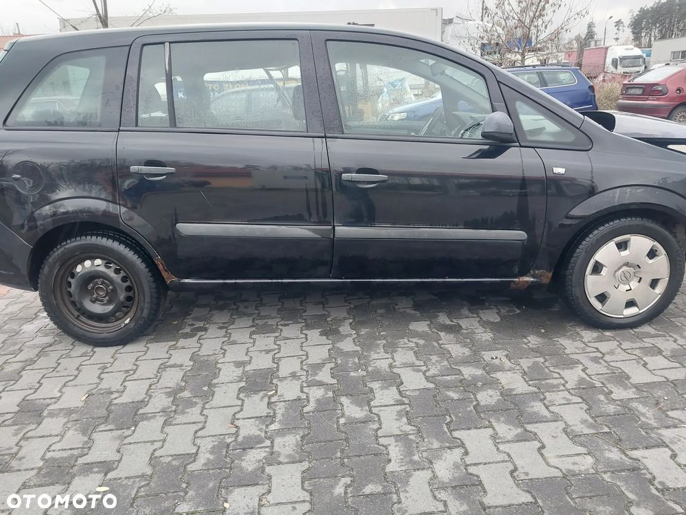 Opel Zafira B silnik 1.9 CDTI JTD kompletny Z19DT 120KM skrzynia biegów M32 sprzęgło dwumasa drzwi prawe przednie tylne przód tył błotnik zderzak tył tylny Z20R czarny szyba czujniki parkowania pdc dwumasa lewarek biegów linki lusterko maglownica pompa wspomagania wtryski pas przedni chłodnica turbina przewód rura wąż wiązka mechanizm panel radio wyświetlacz navi fotel fotele 7 osób magistrala konsola manetki przełącznik belka mcperson sanki hak holowniczy wentylator nawiewu rezystor NA CZĘŚCI WSZYSTKIE CZĘŚCI - 3