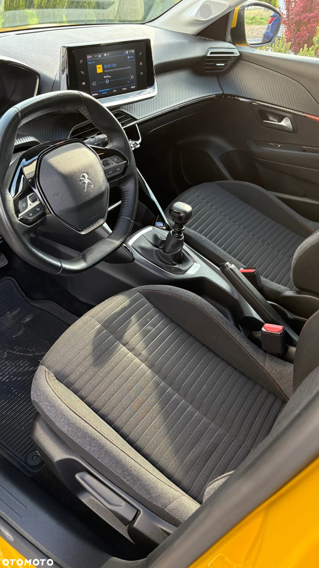Peugeot 208 1.2 PureTech Allure S&S - 15