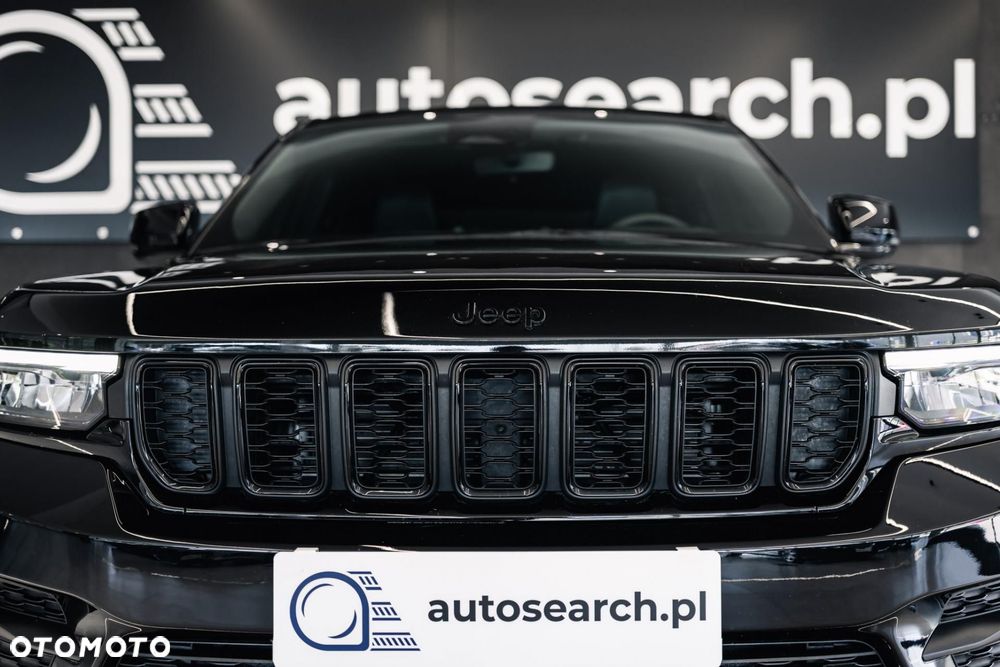 Jeep Grand Cherokee - 40