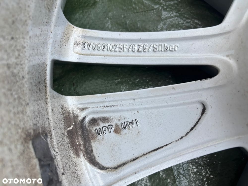 Skoda Felga aluminiowa 18" ET 5x112 3V0601025AG - 6