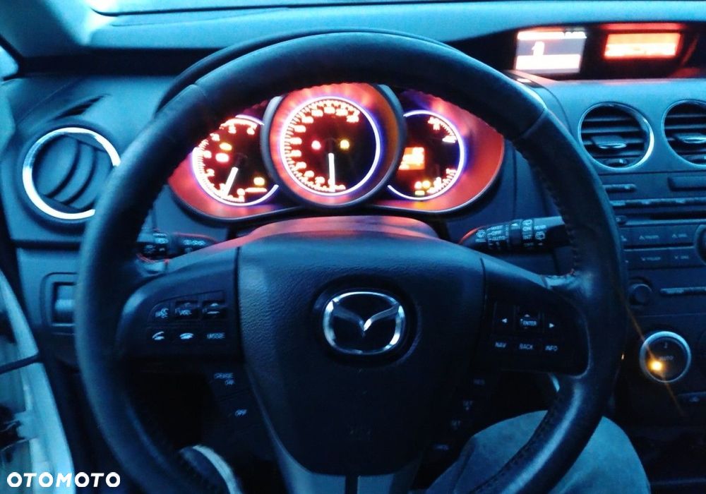 Mazda CX-7 - 13