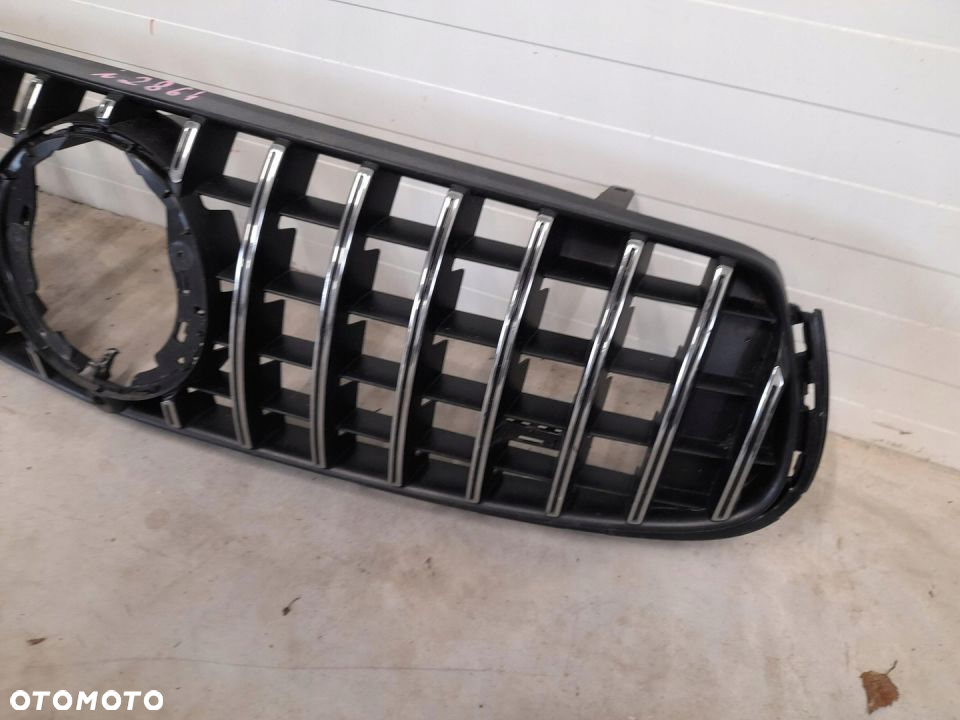 GRILL ATRAPA MERCEDES GLC W253 4.3 AMG - 3