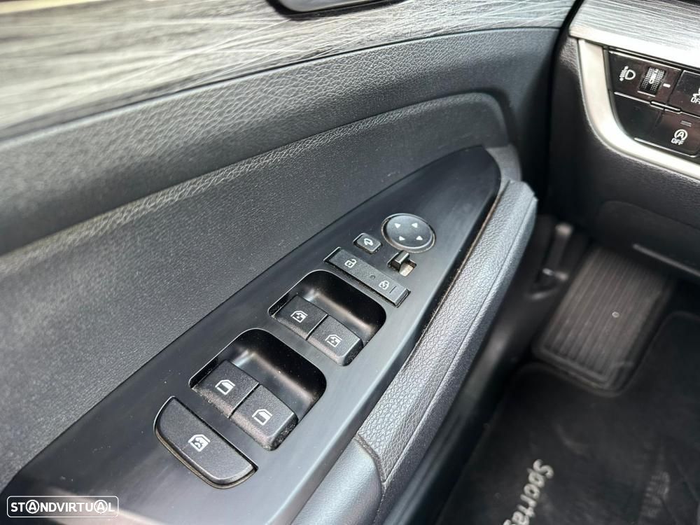 Kia Sportage 1.6 T-GDI Drive - 22