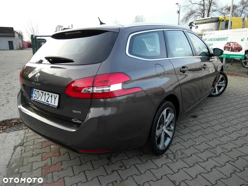 Peugeot 308 SW HDi FAP 150 Allure - 5