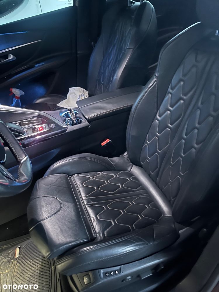 Peugeot 3008 BlueHDi 120 Stop & Start EAT6 Active Business-Paket - 6