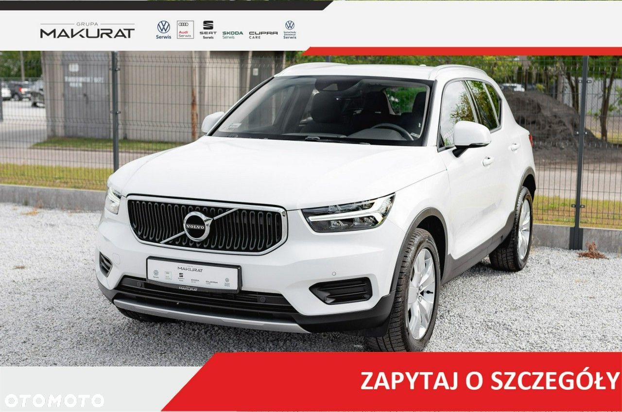 Volvo XC 40 T3 Momentum Pro - 2