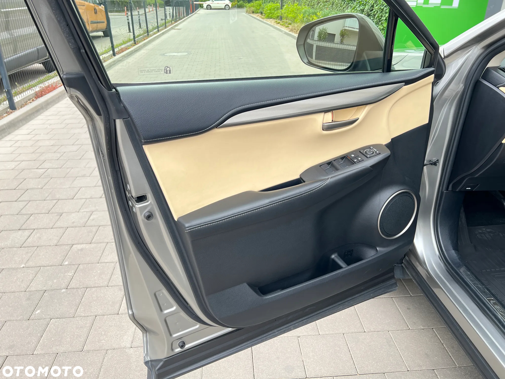 Lexus NX - 9