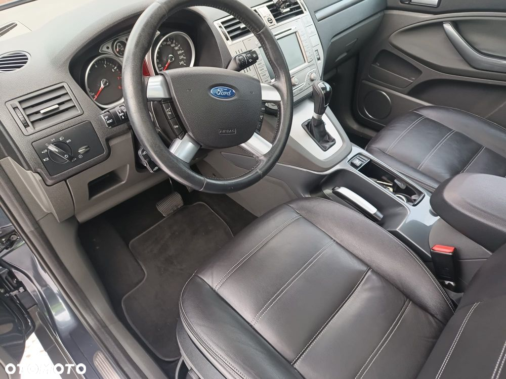 Ford Kuga 2.5 4x4 Titanium - 17