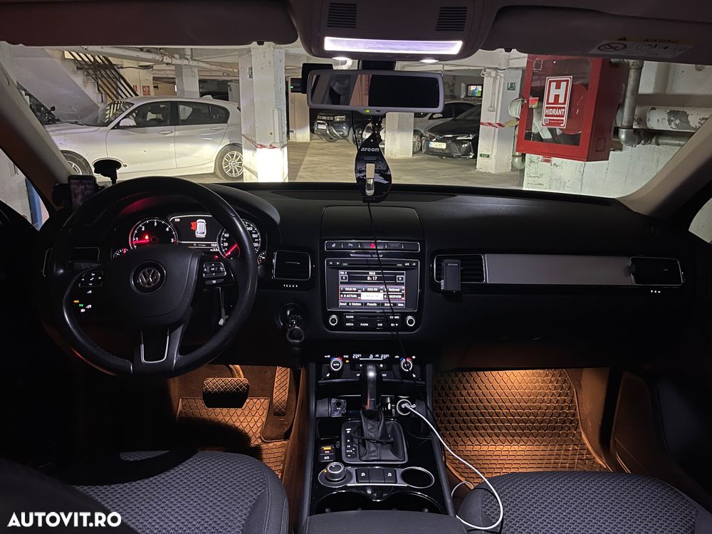 Volkswagen Touareg 3.0 V6 TDI BMT - 13