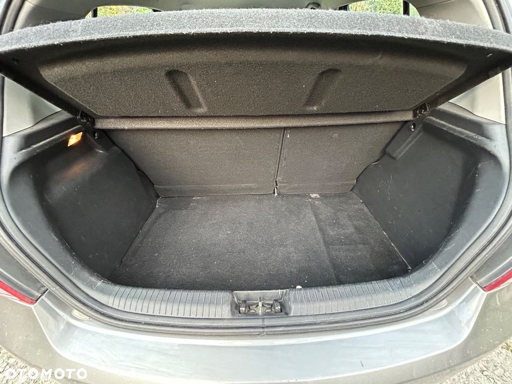 Hyundai i20 1.1 CRDi Comfort - 11