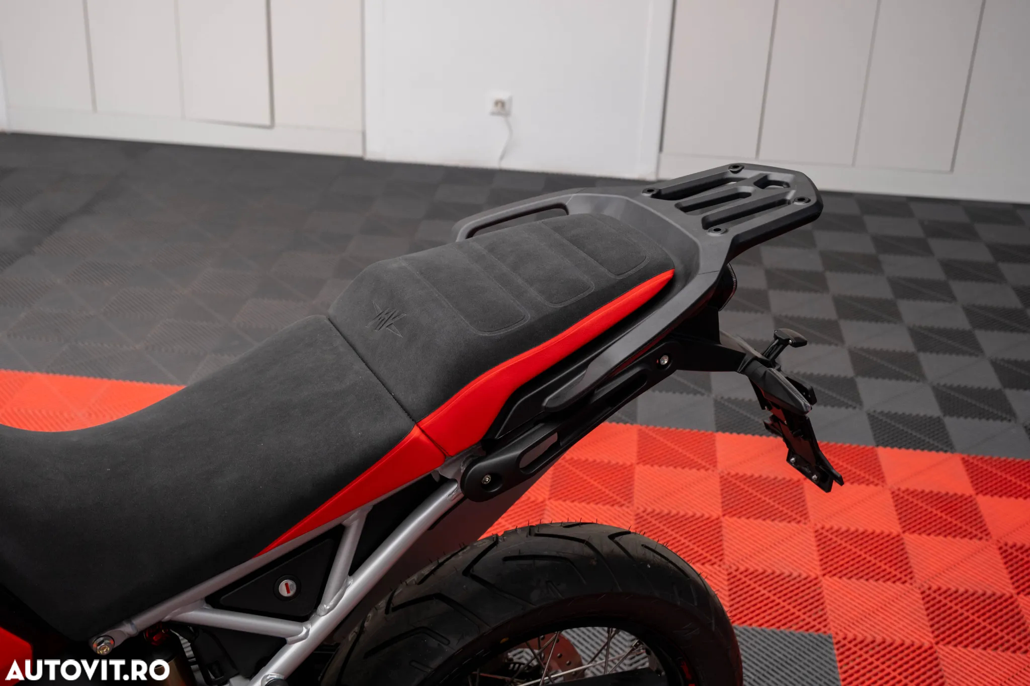 MV AGUSTA Enduro Veloce EAS - 14