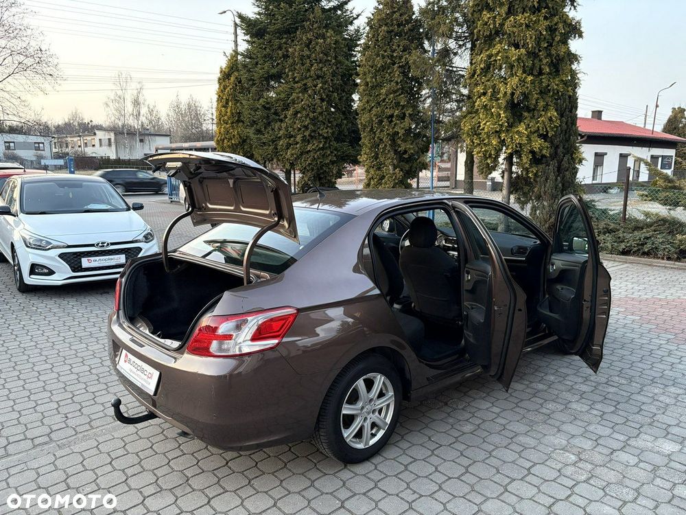 Peugeot 301 - 23