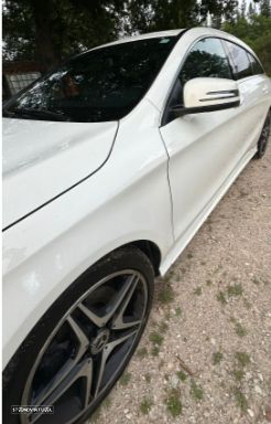 Mercedes-Benz CLA 200 d 7G-DCT AMG Line - 4