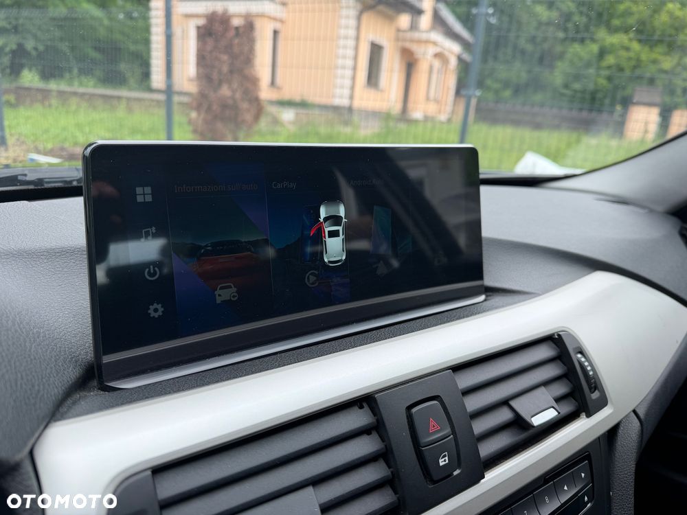 BMW Seria 3 316d - 15